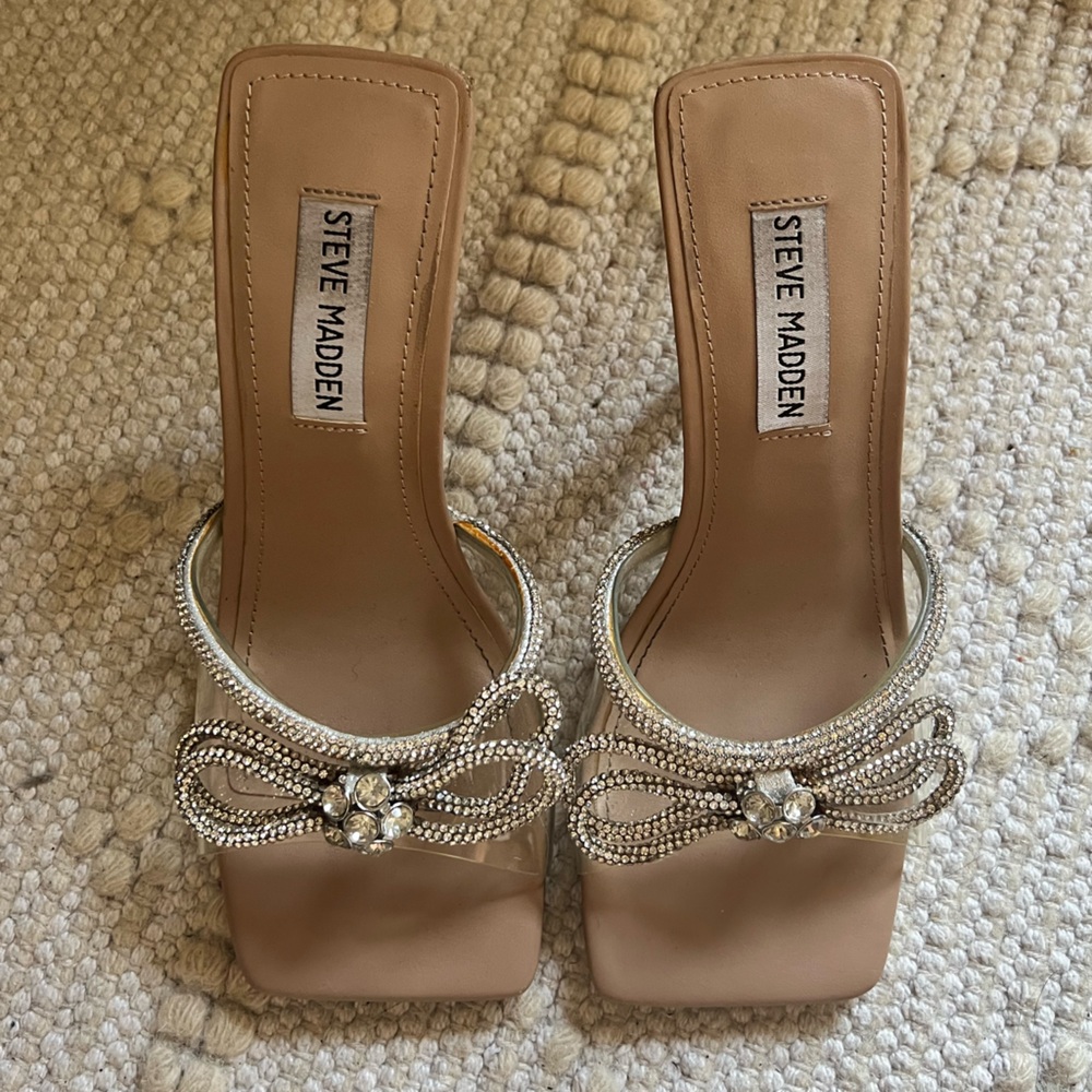 Steve Madden Tan and Silver Embellished Sandals